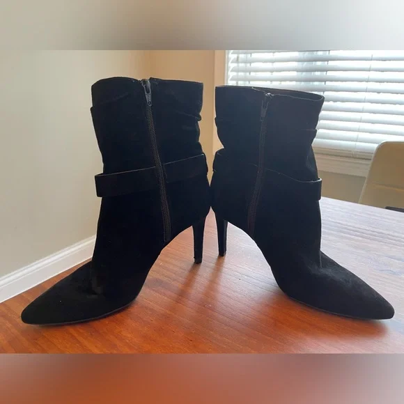 MICHAEL Michael Kors Viola Flex suede bootie 9.5 - Picture 13 of 15
